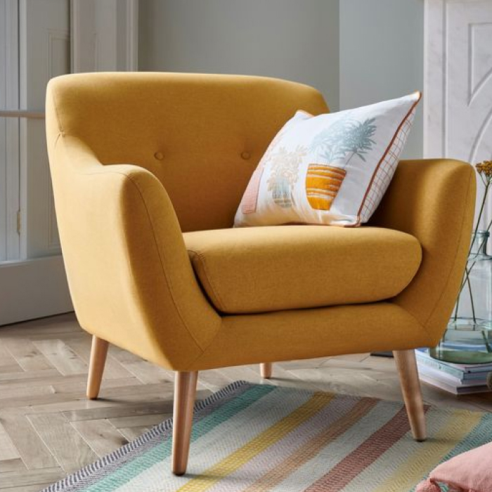 Accent Chairs 