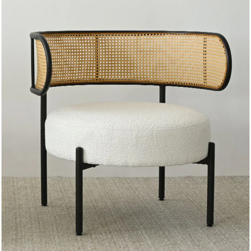 Accent Chairs 