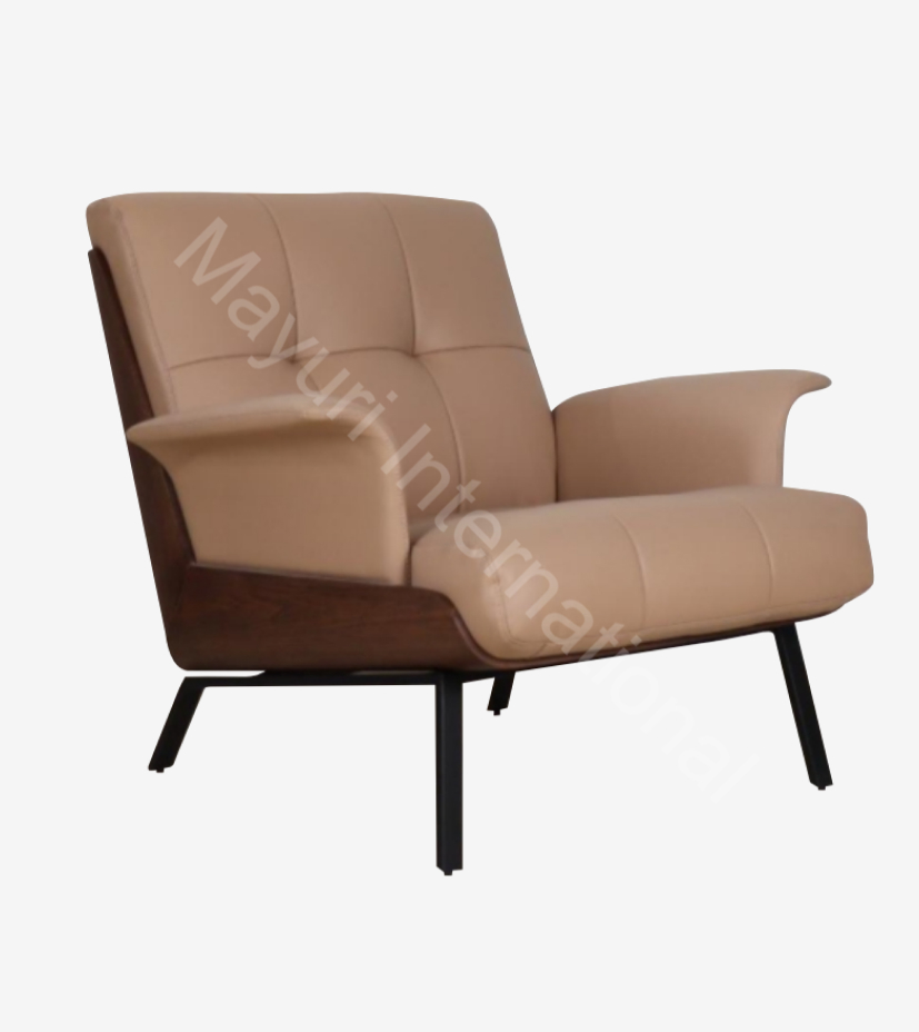 Lounge Chairs 