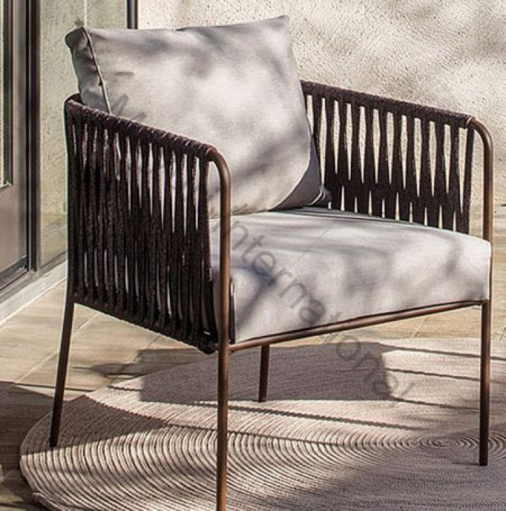 Lounge Chair in Bangalore