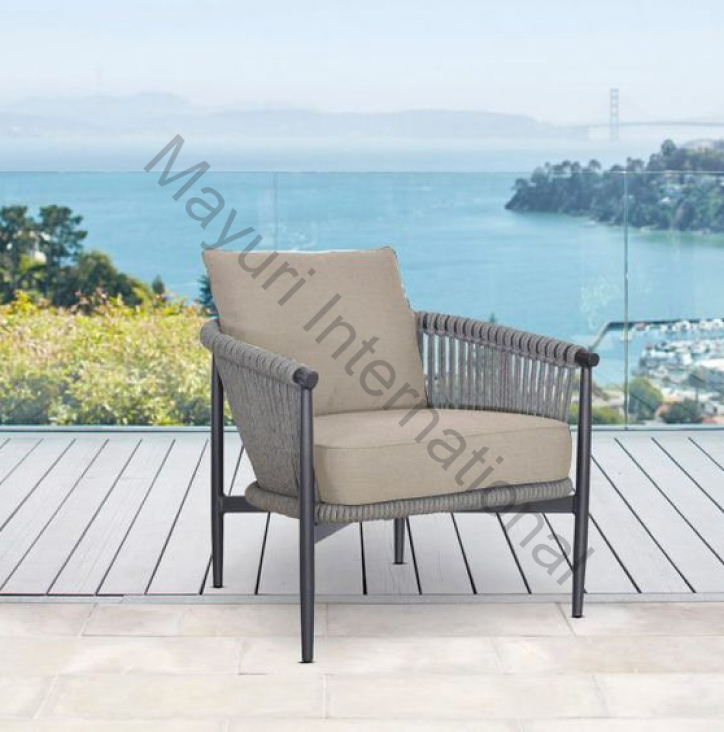 Lounge Chair in Bangalore